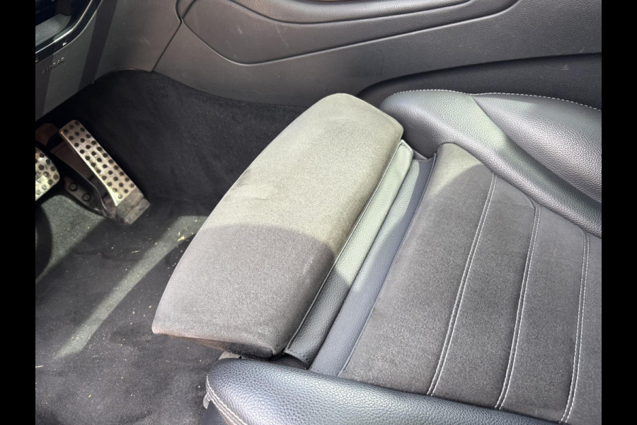 Mercedes-Benz GLC 300e 4MATIC AMG Line 320 PK | Elektr. Stoelen | Panoramadak | Wegklapbare Trekhaak | 360 Graden Camera | Stoelverwarming