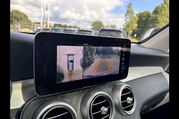 Mercedes-Benz GLC 300e 4MATIC AMG Line 320 PK | Elektr. Stoelen | Panoramadak | Wegklapbare Trekhaak | 360 Graden Camera | Stoelverwarming
