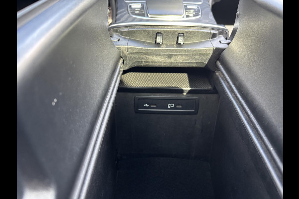 Mercedes-Benz GLC 300e 4MATIC AMG Line 320 PK | Elektr. Stoelen | Panoramadak | Wegklapbare Trekhaak | 360 Graden Camera | Stoelverwarming