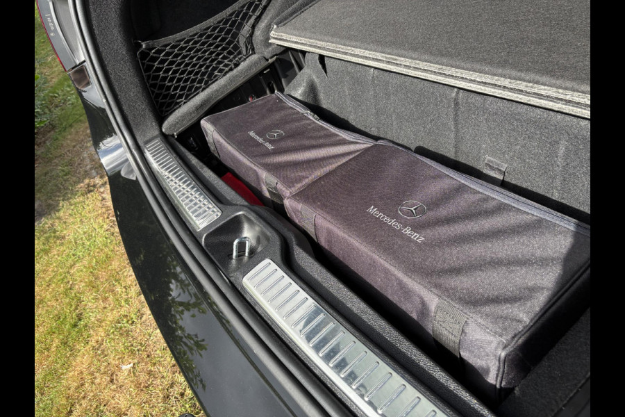 Mercedes-Benz GLC 300e 4MATIC AMG Line 320 PK | Elektr. Stoelen | Panoramadak | Wegklapbare Trekhaak | 360 Graden Camera | Stoelverwarming