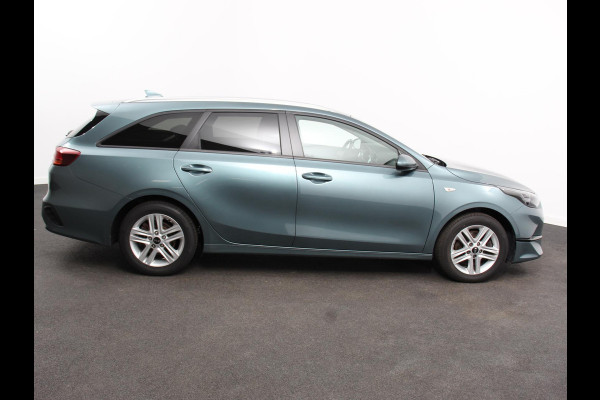 Kia Ceed Sportswagon 1.0 T-GDi Prestige Navigatie Apple Carplay/Android Auto Climate Control Cruise Control Camera Lichtmetalen velgen Extra getint glas Climate Control