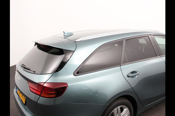 Kia Ceed Sportswagon 1.0 T-GDi Prestige Navigatie Apple Carplay/Android Auto Climate Control Cruise Control Camera Lichtmetalen velgen Extra getint glas Climate Control