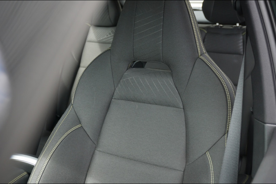 Lynk & Co 01 276 PK Core NIEUW MODEL | 1.800 TREKGEWICHT | NED. AUTO!