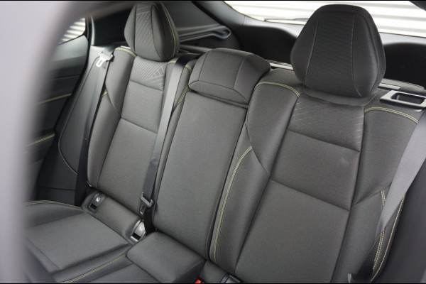 Lynk & Co 01 276 PK Core NIEUW MODEL | 1.800 TREKGEWICHT | NED. AUTO!