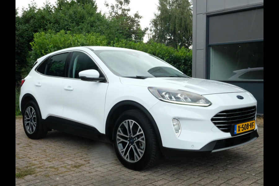 Ford Kuga 2.5 PHEV Titanium 224 PK | Winterpack | Stoelverwarming | Navigatie | Parkeersensoren | CarPlay | Climate Control