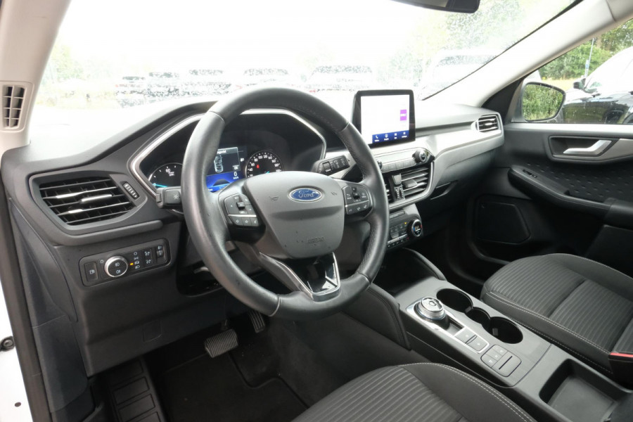 Ford Kuga 2.5 PHEV Titanium 224 PK | Winterpack | Stoelverwarming | Navigatie | Parkeersensoren | CarPlay | Climate Control