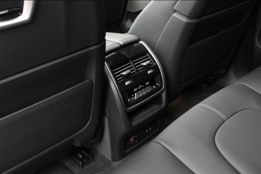 BMW X5 XDrive50e High Executive / HEAD-UP / PANO-DAK / 4-WHEEL STRURING / LUCHTVERING / DRIVING ASSISANT / SOFTCLOSE / M-SEATS