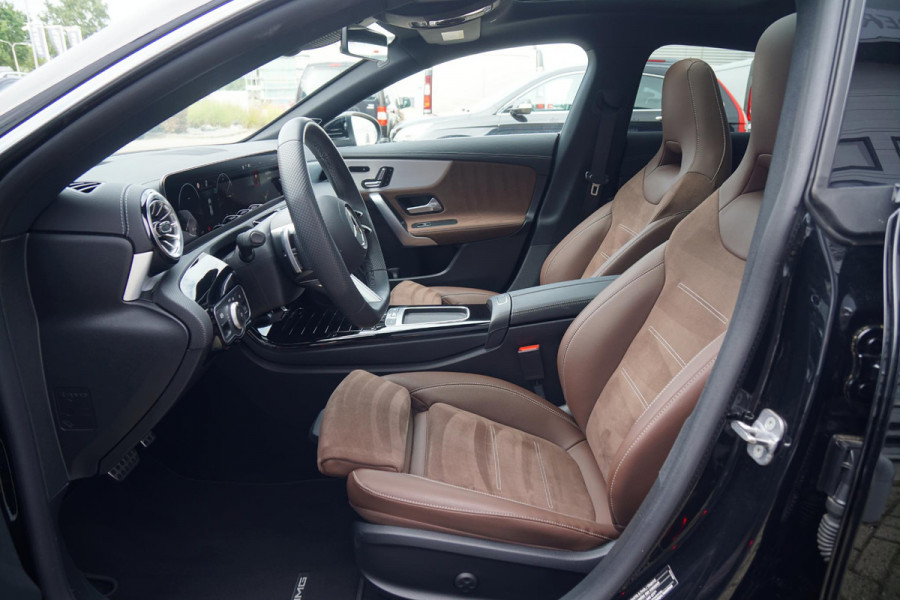 Mercedes-Benz CLA-Klasse Shooting Brake AMG + BURMESTER / HEAD-UP / PANO / 360 CAMERA / MEMORY