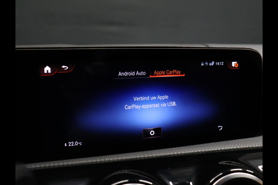 Mercedes-Benz CLA-Klasse 250 e Premium Plus AMG-Line [SOH 100%, TREKHAAK UITKLAPBAAR, SCHUIFKANTELDAK, APPLE CARPLAY, ANDROID, STOELVERWARMING, CAMERA, PDC V+A, CRUISE, CLIMATE, NIEUWSTAAT]