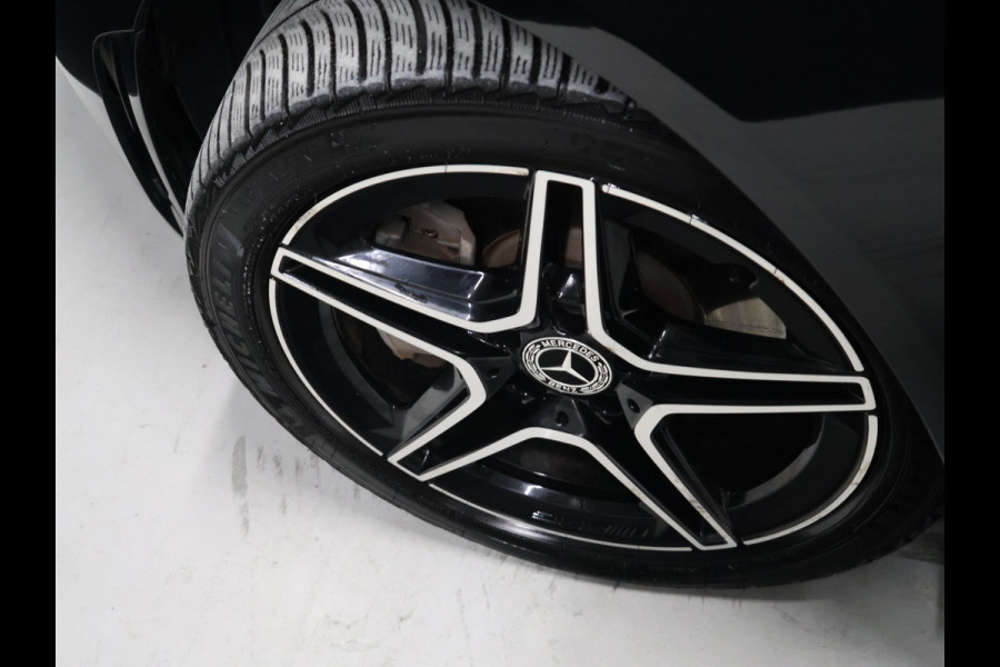 Mercedes-Benz CLA-Klasse 250 e Premium Plus AMG-Line [SOH 100%, TREKHAAK UITKLAPBAAR, SCHUIFKANTELDAK, APPLE CARPLAY, ANDROID, STOELVERWARMING, CAMERA, PDC V+A, CRUISE, CLIMATE, NIEUWSTAAT]