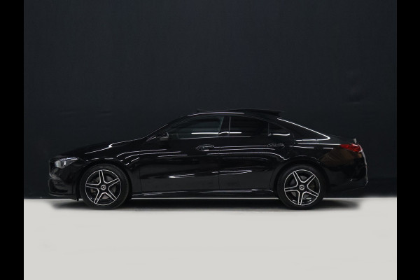 Mercedes-Benz CLA-Klasse 250 e Premium Plus AMG-Line [SOH 100%, TREKHAAK UITKLAPBAAR, SCHUIFKANTELDAK, APPLE CARPLAY, ANDROID, STOELVERWARMING, CAMERA, PDC V+A, CRUISE, CLIMATE, NIEUWSTAAT]