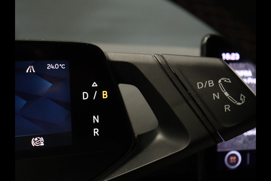 CUPRA Born Essential 62 kWh [APPLE CARPLAY, ANDROID, STUURVERWARMING, PARKEERASSISTENT, PARKEERSENSOREN V+A, SPEEDLIMITER, CLIMATE CONTROL, NAVIGATIE, NIEUWSTAAT]