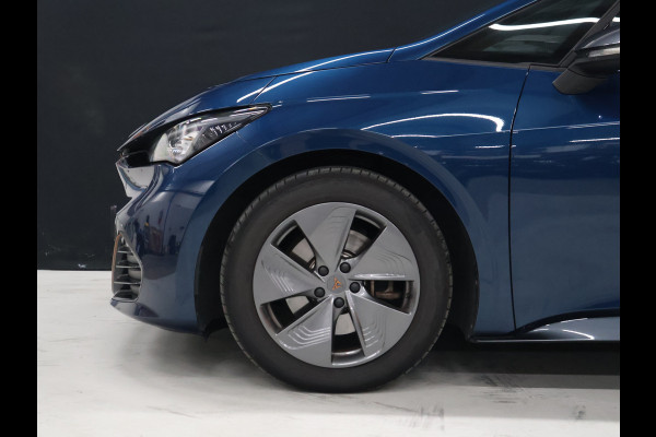 CUPRA Born Essential 62 kWh [APPLE CARPLAY, ANDROID, STUURVERWARMING, PARKEERASSISTENT, PARKEERSENSOREN V+A, SPEEDLIMITER, CLIMATE CONTROL, NAVIGATIE, NIEUWSTAAT]
