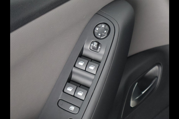 Citroën Grand C4 Spacetourer 1.2 BUSINESS 7 ZIT AUTOMAAT 130PK GAR.TOT 6/2032* . NAVIGATIE . BLUETOOTH .