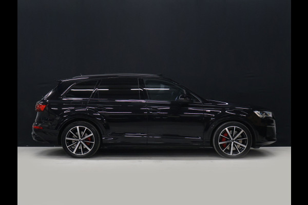 Audi Q7 60 TFSI e quattro Competition S Line [LUCHTVERING, TREKHAAK UITKLAPBAAR, SCHUIFDAK, BOSE 3D, MEMORY SEATS, 360° CAMERA, APPLE CARPLAY, STOELVERWARMING V+A, STOELVENTILATIE, STUURVERWARMING, ADAPTIVE CRUISE, NIEUWSTAAT]