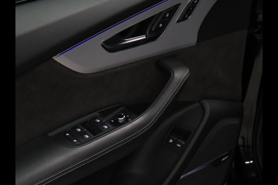 Audi Q7 60 TFSI e quattro Competition S Line [LUCHTVERING, TREKHAAK UITKLAPBAAR, SCHUIFDAK, BOSE 3D, MEMORY SEATS, 360° CAMERA, APPLE CARPLAY, STOELVERWARMING V+A, STOELVENTILATIE, STUURVERWARMING, ADAPTIVE CRUISE, NIEUWSTAAT]