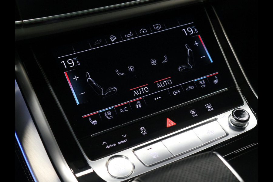 Audi Q7 60 TFSI e quattro Competition S Line [LUCHTVERING, TREKHAAK UITKLAPBAAR, SCHUIFDAK, BOSE 3D, MEMORY SEATS, 360° CAMERA, APPLE CARPLAY, STOELVERWARMING V+A, STOELVENTILATIE, STUURVERWARMING, ADAPTIVE CRUISE, NIEUWSTAAT]