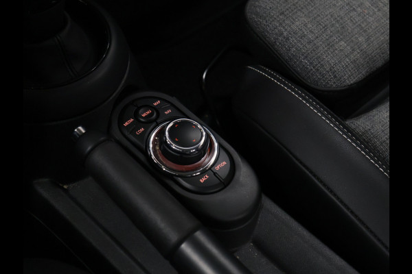 MINI 3-deurs 1.5 One Business Edition [APPLE CARPLAY, JCW VELG, PARKEERSENSOR, SPORTSTOELEN, CRUISE CONTROL, NIEUWSTAAT]