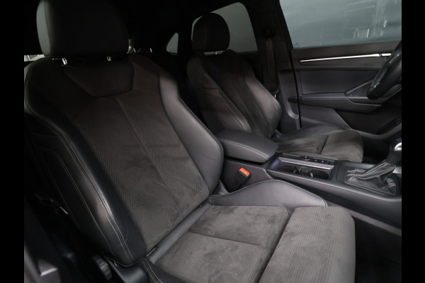 Audi Q3 Sportback 45 TFSI e Edition [TREKHAAK, APPLE CARPLAY, ANDROID AUTO, CAMERA, STOELVERWARMING, ADAPTIVE CRUISE, DODE HOEK DETECTIE, CLIMATE, NIEUWSTAAT]