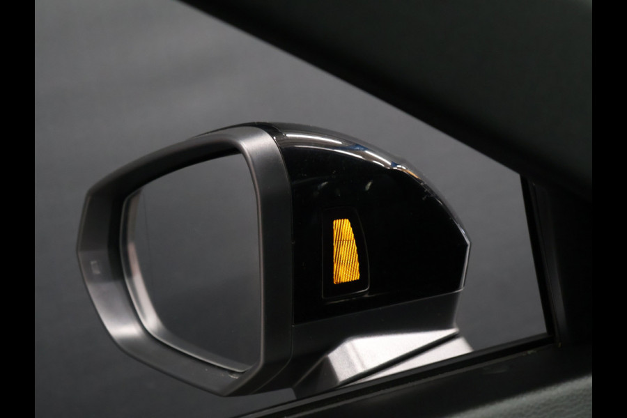 Audi Q3 Sportback 45 TFSI e Edition [TREKHAAK, APPLE CARPLAY, ANDROID AUTO, CAMERA, STOELVERWARMING, ADAPTIVE CRUISE, DODE HOEK DETECTIE, CLIMATE, NIEUWSTAAT]