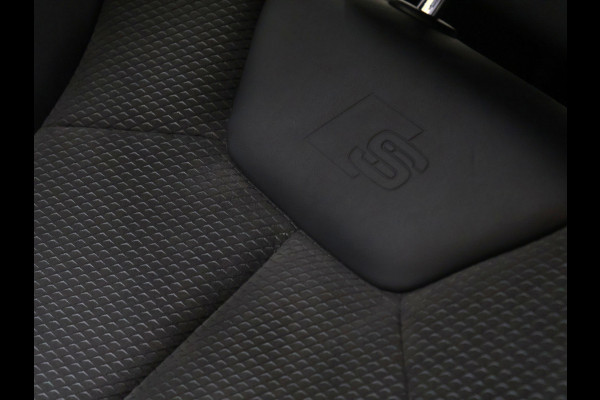 Audi Q3 Sportback 45 TFSI e Edition [TREKHAAK, APPLE CARPLAY, ANDROID AUTO, CAMERA, STOELVERWARMING, ADAPTIVE CRUISE, DODE HOEK DETECTIE, CLIMATE, NIEUWSTAAT]
