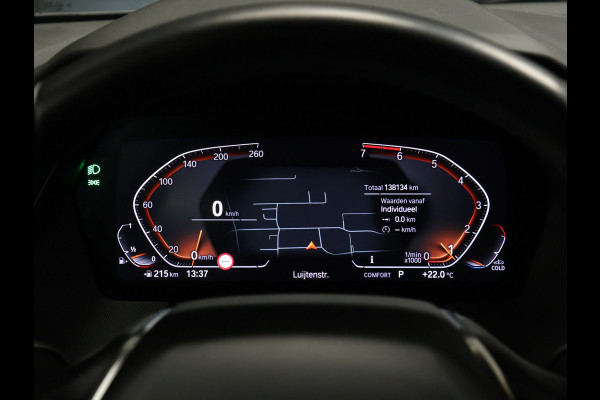 BMW 1-serie 118i Executive Edition [AFNEEMBARE TREKHAAK, APPLE CARPLAY, ANDROID, SPORTSTOELEN, PDC V+A, BMW LED, CRUISE, CLIMATE, NIEUWSTAAT]