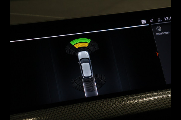 BMW 1-serie 118i Executive Edition [AFNEEMBARE TREKHAAK, APPLE CARPLAY, ANDROID, SPORTSTOELEN, PDC V+A, BMW LED, CRUISE, CLIMATE, NIEUWSTAAT]