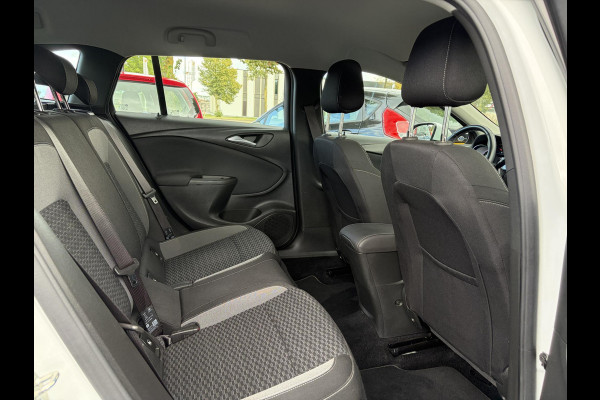 Opel Astra Sports Tourer 1.2 Edition ✓Camera ✓110pk✓2e Eigenaar✓Carplay✓Navi✓Airco✓Cruise✓Pdc✓LED koplampen✓N.A.P.✓6 Bak✓Pdc V+A✓Lm velgen✓Dakdragers ✓Comfortstoelen✓Bj 11-2020✓Apk tot 07-2028