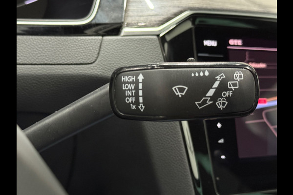 Volkswagen Passat Variant GTE 218pk DSG | Pano | Trekhaak | IQ Light | ACC | HUD | Nappa Leder | Massage | Camera