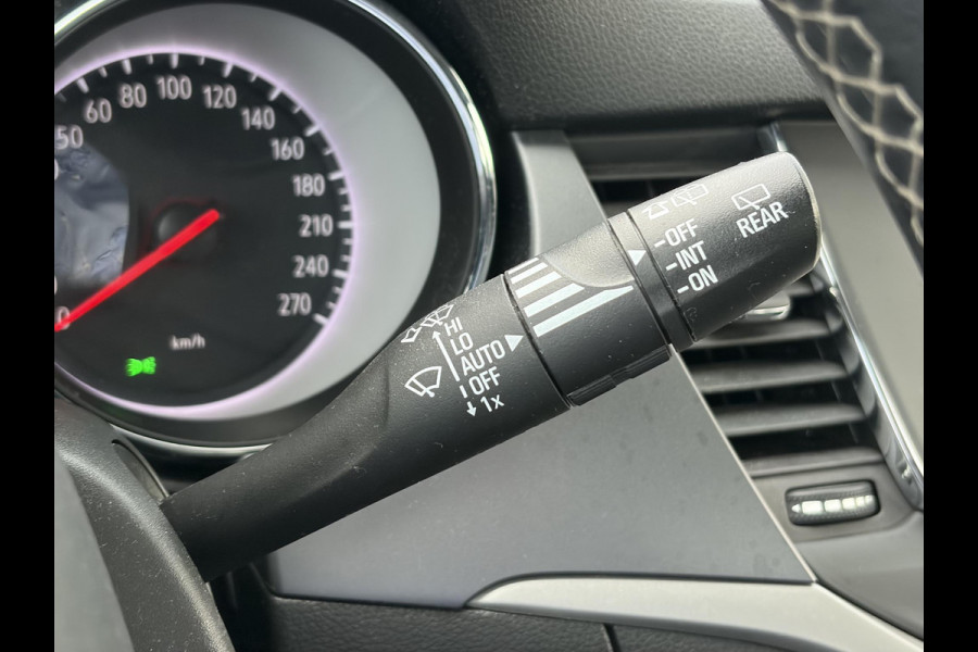 Opel Astra Sports Tourer 1.2 Edition ✓2e Eigenaar✓Trekhaak✓131pk✓Navi✓Airco✓Cruise✓Pdc V+A✓Lm velgen✓Dealer Onderhouden✓Comfortstoelen✓N.A.P✓Apk tot 07-2028