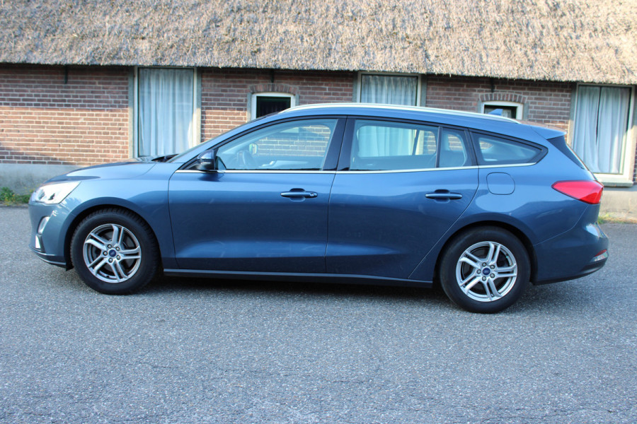 Ford FOCUS Wagon 1.0 EcoBoost Edition Business NAVI AIRCO PDC TREKHAAK 158000KM!!!
