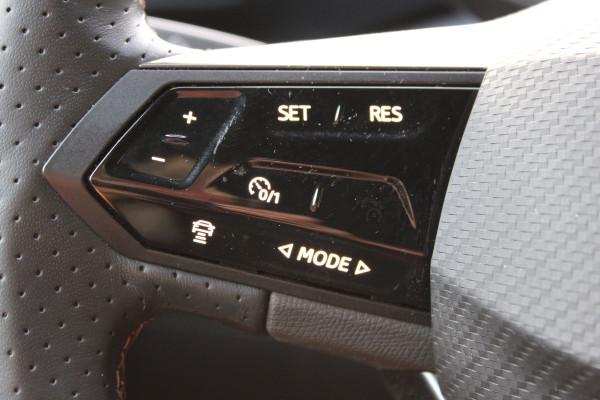 CUPRA Born COPPER EDITION 62 kWh SOh 95,6% NAVI LED 360 CAMERA  46000KM!!!