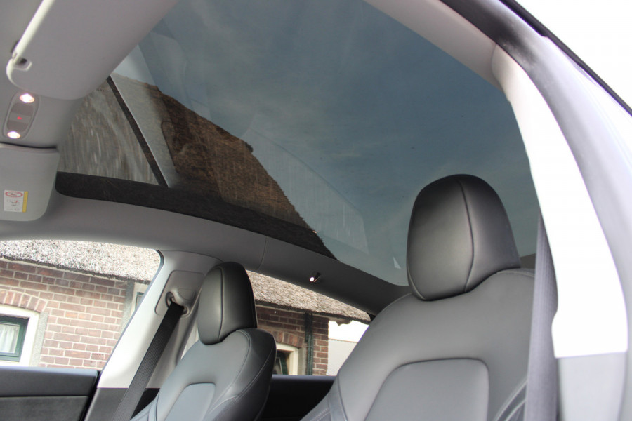 Tesla Model Y Performance AWD 75 kWh SOh 92.5% PANO LEER NAVI ORG NL 112000KM!!!