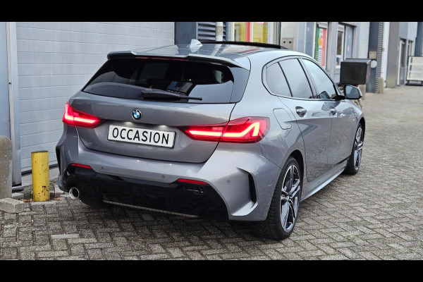 BMW 1-serie 118i M-Sport | Orig. NL | PANO | Sfeerverl. | Carplay | ACC