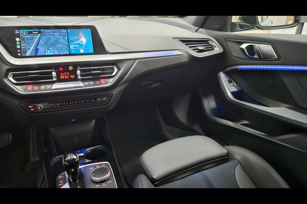 BMW 1-serie 118i M-Sport | Orig. NL | PANO | Sfeerverl. | Carplay | ACC