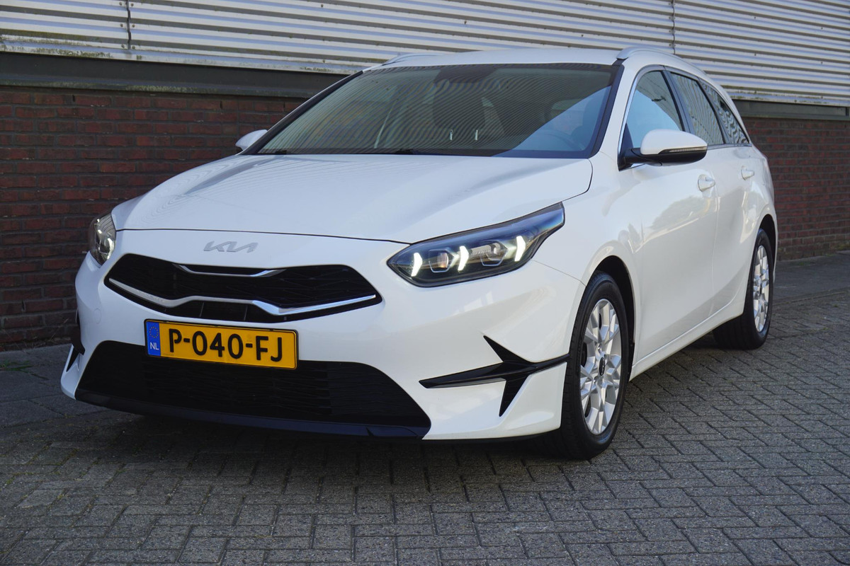 Kia Ceed Sportswagon 1.0 T-GDi 120PK Hybrid/Automaat/Trekhaak/ Dealeronderhouden/Metallic lak.