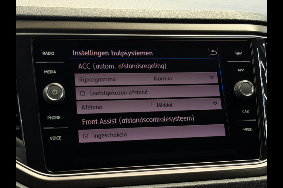 Volkswagen T-Roc 1.0 TSI Style CarPlay LED