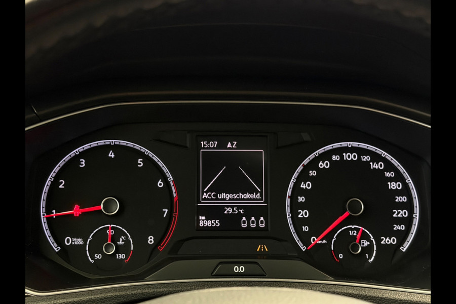 Volkswagen T-Roc 1.0 TSI Style CarPlay LED