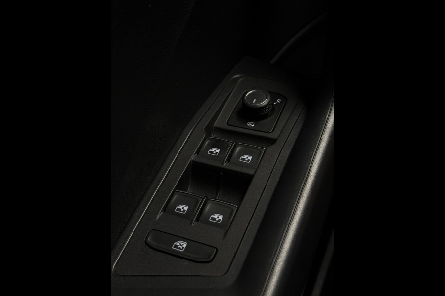Volkswagen T-Roc 1.0 TSI Style CarPlay LED