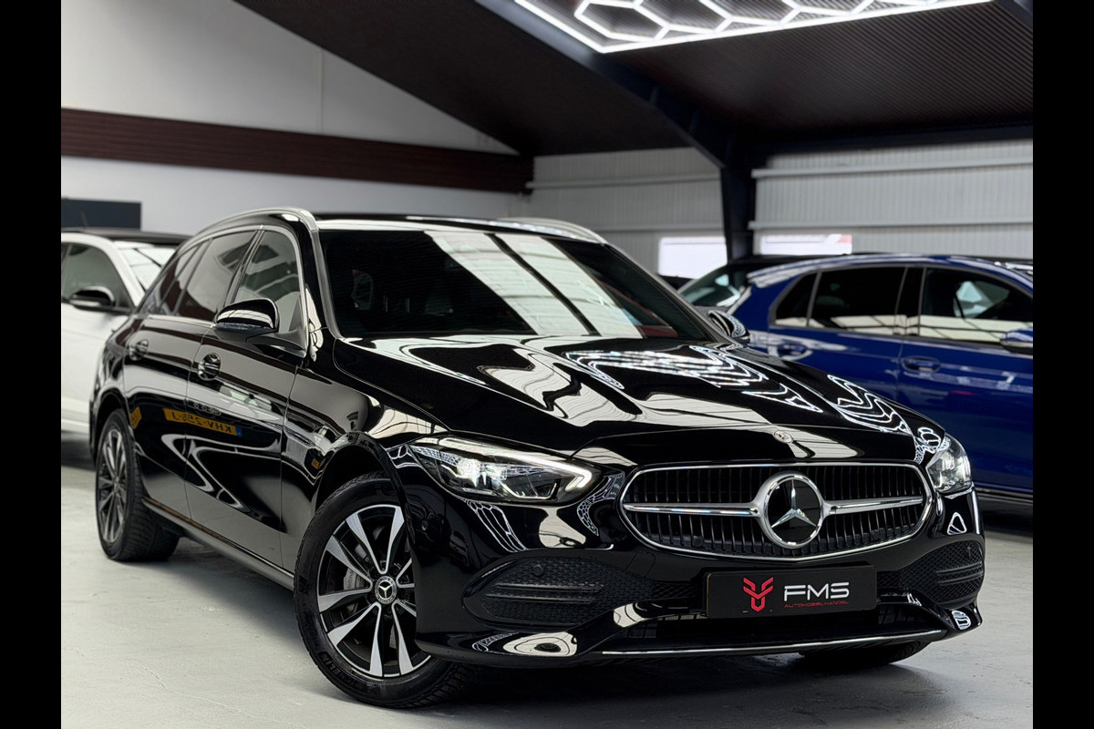 Mercedes-Benz C-Klasse Estate 300 e Luxury Line Camera CarPlay BTW