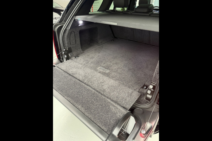 Land Rover Range Rover 3.0 P460e HSE PHEV CarPlay Luchtvering BTW