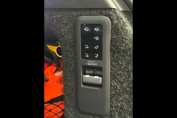 Land Rover Range Rover 3.0 P460e HSE PHEV CarPlay Luchtvering BTW