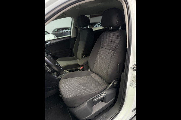 Volkswagen Tiguan Allspace 1.5 TSI R-Line CarPlay Camera 7p.
