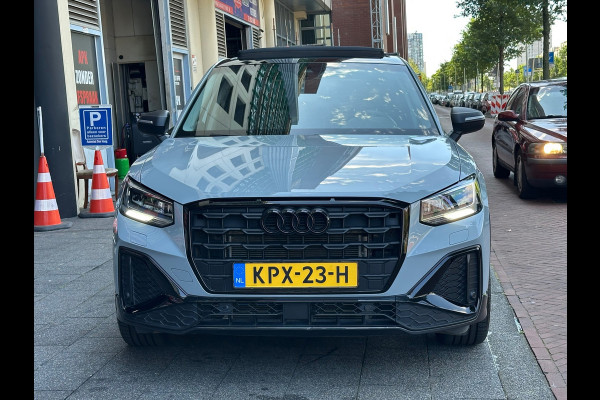 Audi Q2 35 TFSI S-Line Leer Navi Camera Carplay Pano