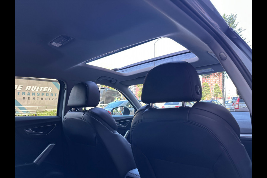 Audi Q2 35 TFSI S-Line Leer Navi Camera Carplay Pano