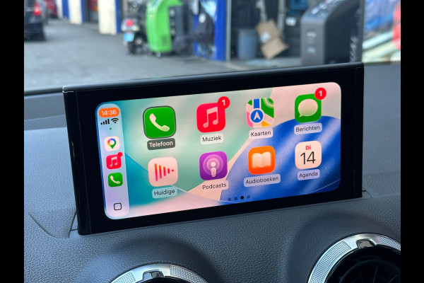 Audi Q2 35 TFSI S-Line Leer Navi Camera Carplay Pano