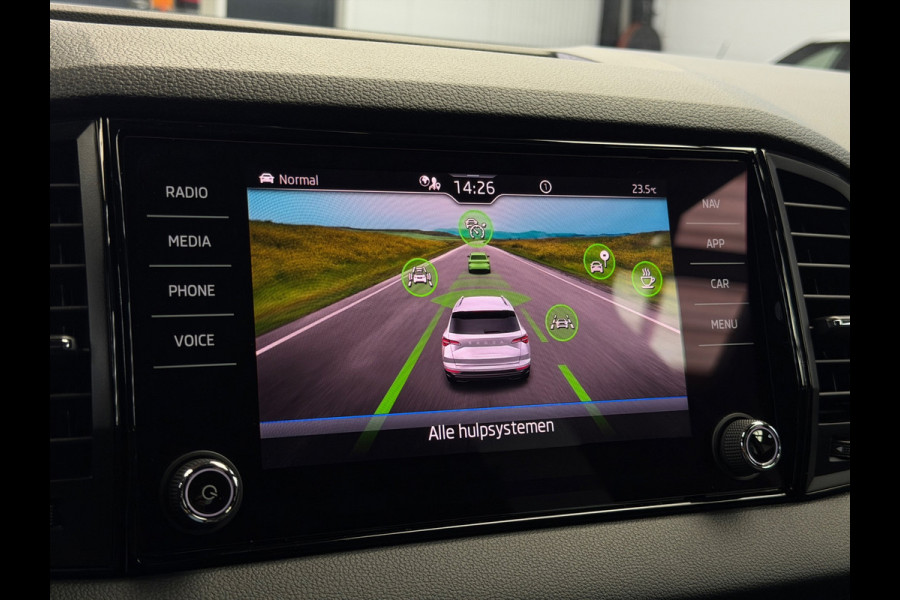 Škoda Karoq 1.5 TSI ACT Sportline CarPlay Nardo