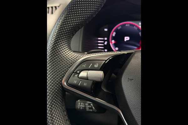 Škoda Karoq 1.5 TSI ACT Sportline CarPlay Nardo