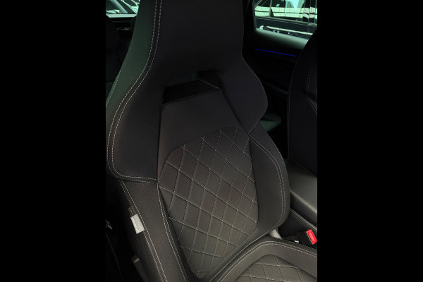 Škoda Karoq 1.5 TSI ACT Sportline CarPlay Nardo