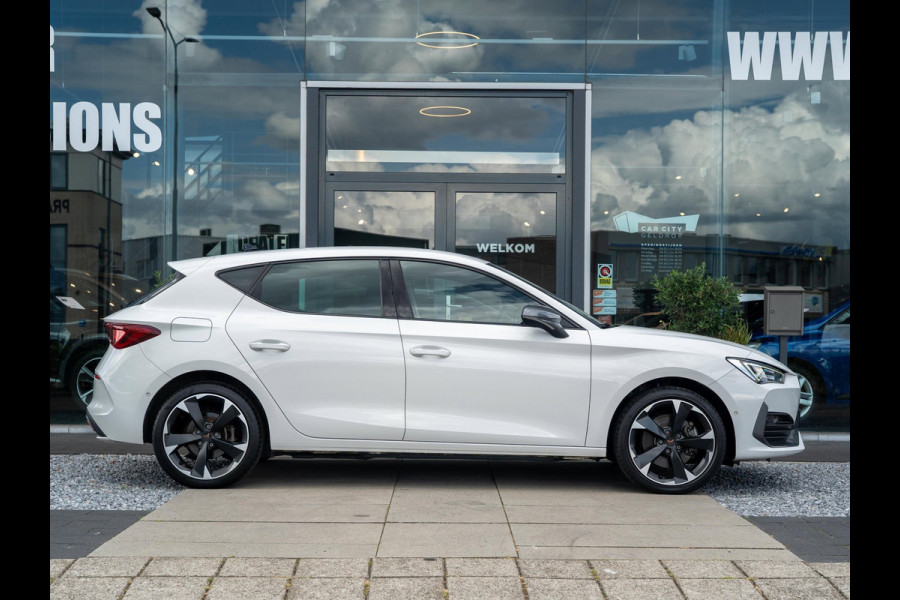CUPRA Leon 1.4 TSI eHybrid 204pk PHEV Adrenaline | Full Link | Camera | Adaptive Cruise